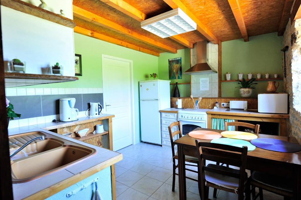 Le Vieux Sechoir Bed and Breakfast Miers Exteriör bild